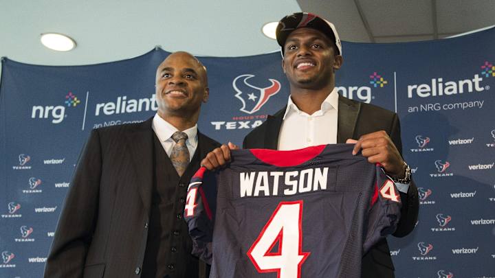 Would Bears Hire Losers of Power Struggles?