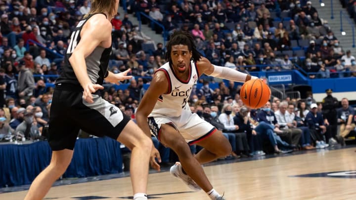 MBB: UConn Headed To Campel To Face St. John's MBB: UConn Headed To Campel To Face St. John's