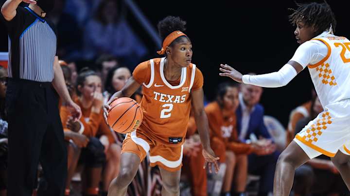 Longhorns Handle K-State, Move Into Third-Place Tie in Big 12