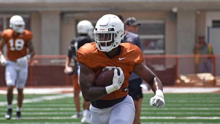 Texas Longhorns Spring Football Depth Chart: Fresh Blood at Tight End