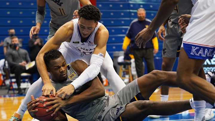 LIVE GAME THREAD: West Virginia at Kansas