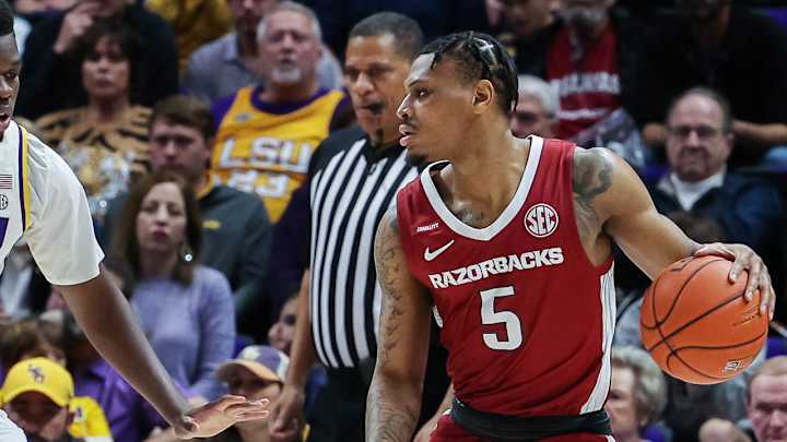 Hogs Stay Together to Steal One on Road Over LSU