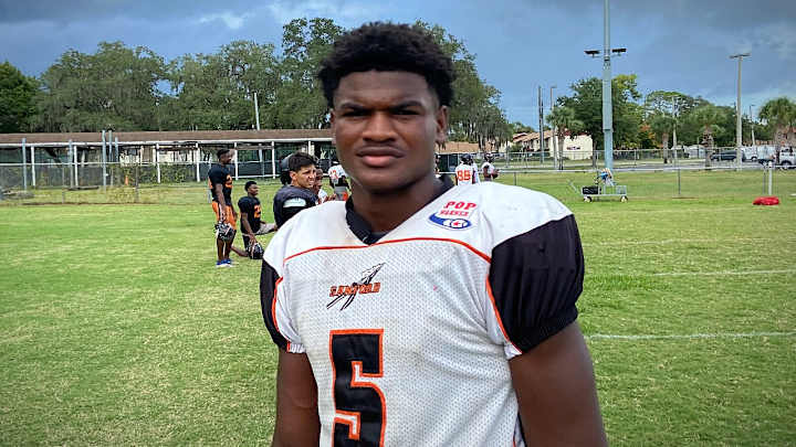 Gators Lose Commitment From 2023 WR Darren Lawrence