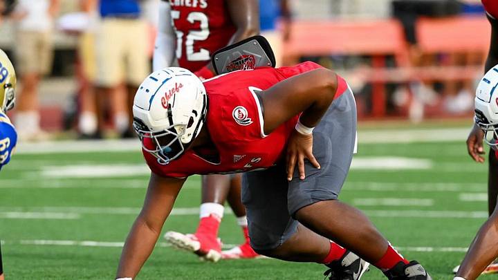 Priority DL Ahmad Moten Talks Vols Official Visit
