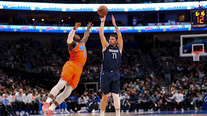 'Winning Ugly!': Doncic Triple-Double Pushes Mavs Past Thunder, 104-102 'Winning Ugly!': Doncic Triple-Double Pushes Mavs Past Thunder, 104-102