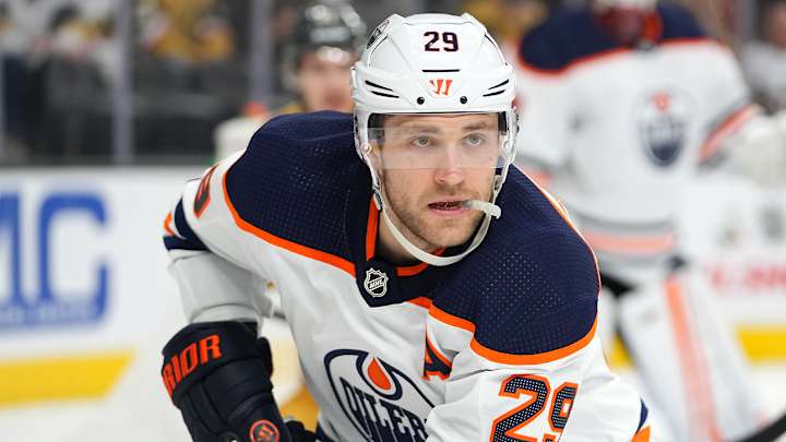 Watch: Oilers Star, Reporter Have Heated Exchange During Press Conference