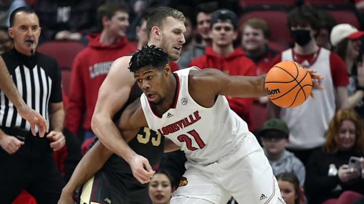 Louisville Defeats Boston College to Snap Losing Streak
