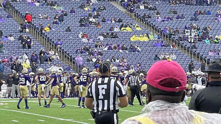 Let the Predictions Begin: One Man's 2022 Husky Football Forecast