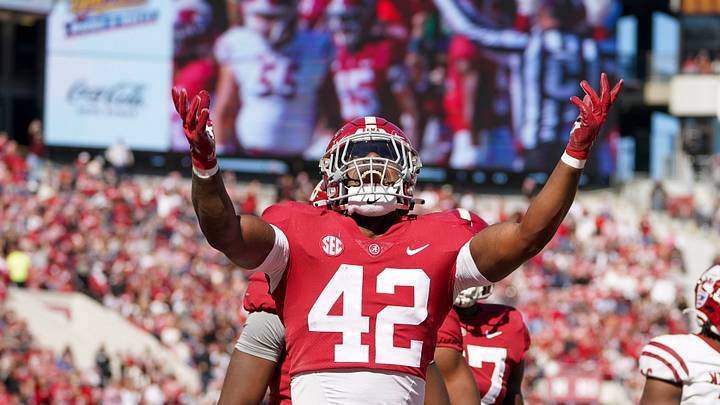 Alabama LB Jaylen Moody Withdraws Name from Transfer Portal Alabama LB Jaylen Moody Withdraws Name from Transfer Portal