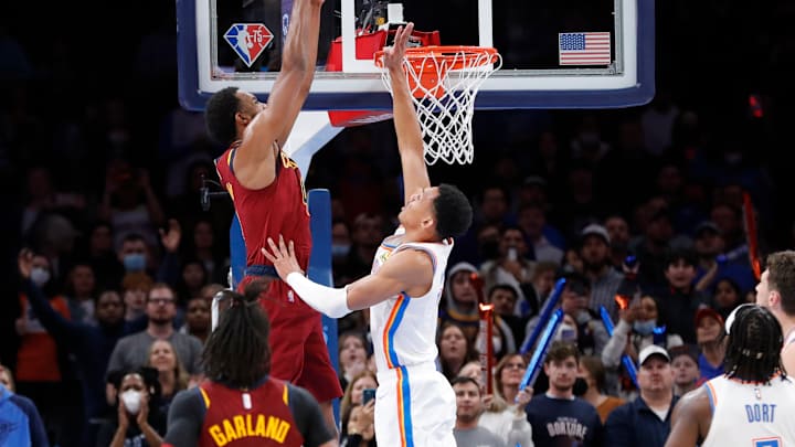 NBA Rookie Ladder: Evan Mobley Leads the Way as Others Follow Close Behind