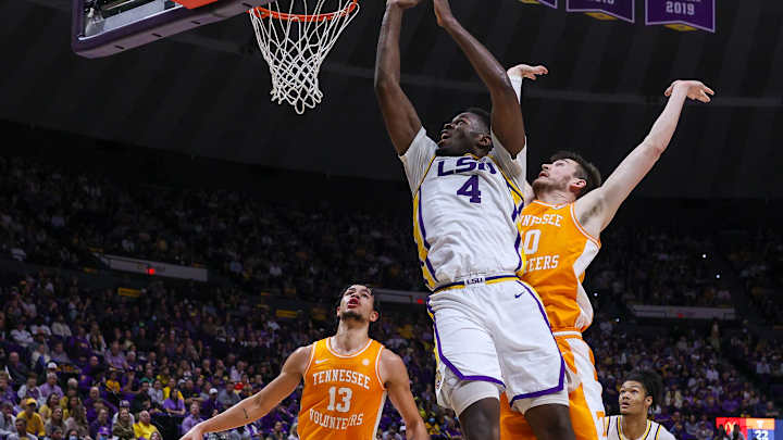 Latest on LSU Basketball's Injury Status Ahead of Tennessee Road Game