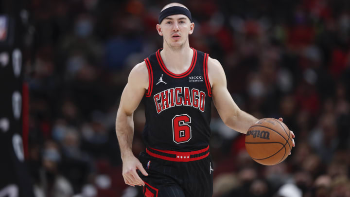 Alex Caruso on Grayson Allen Foul: ’Dude Just Grabbed Me Out of the Air, Kind of Bulls---’