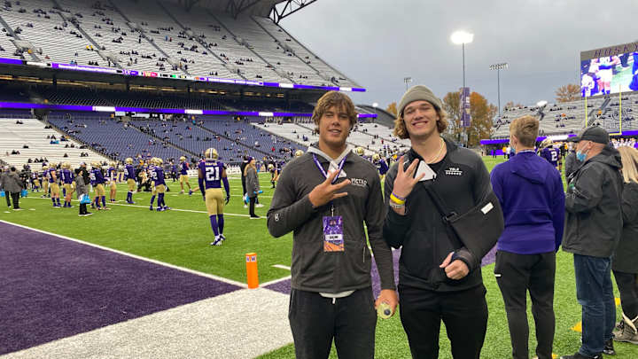 Huskies Offer Offensive Tackle from Phoenix Suburbs
