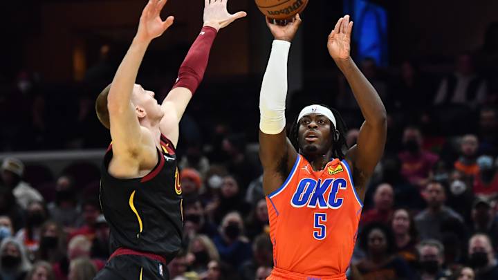 WATCH: Thunder Players All Finding Their Shot WATCH: Thunder Players All Finding Their Shot