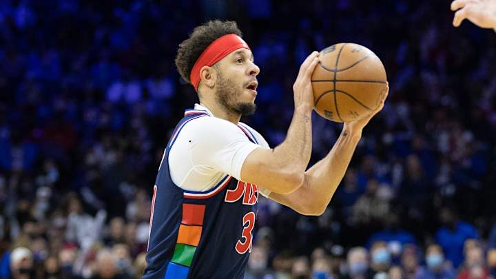 Seth Curry's Playing Status vs. Spurs on Sunday