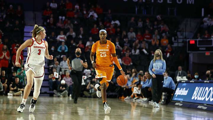 Game Notes: Lady Vols Remain Perfect in Conference Play With Road Victory Over No. 13 Georgia