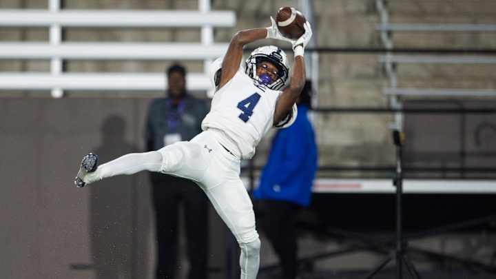 Recently-Offered In-State WR Mario Craver Can See Himself in Alabama's Offense Recently-Offered In-State WR Mario Craver Can See Himself in Alabama's Offense