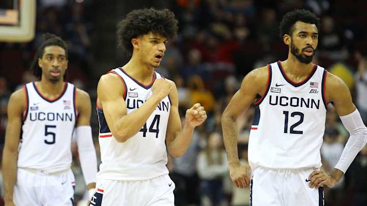 MBB: Hints Throwback Jerseys Tuesday MBB: Hints Throwback Jerseys Tuesday