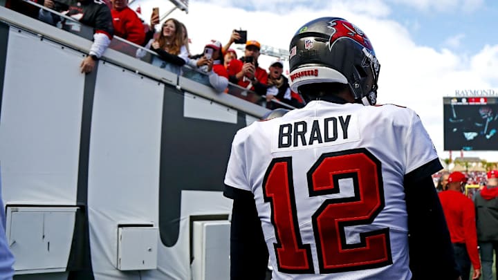 Tom Brady Addresses Retirement Rumors, Thanks Buccaneers' Faithful Tom Brady Addresses Retirement Rumors, Thanks Buccaneers' Faithful