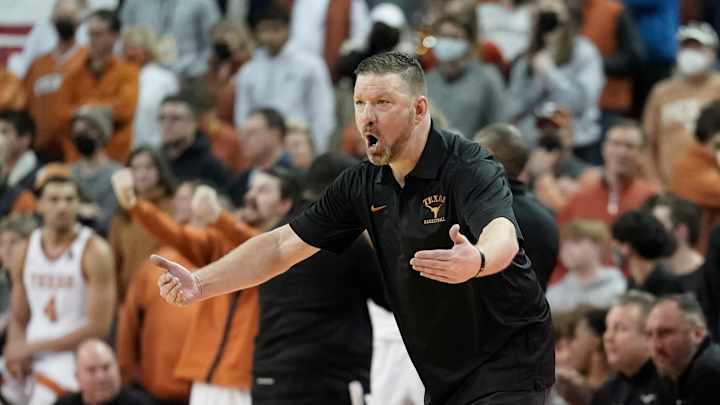 Hostile Crowd Awaits No. 23 Texas in Beard's Return Against No. 14 Texas Tech Hostile Crowd Awaits No. 23 Texas in Beard's Return Against No. 14 Texas Tech
