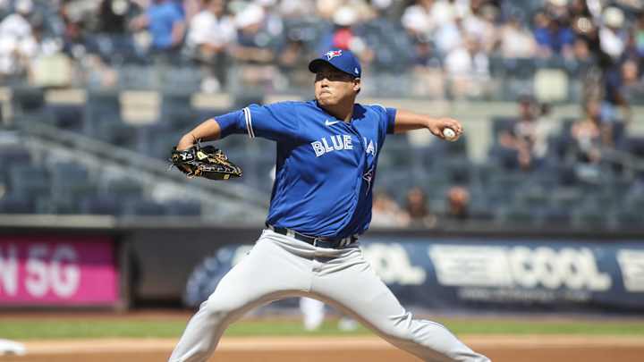 Report: Blue Jays Hyun Jin Ryu to Train With Former KBO Team Amid MLB Lockout Report: Blue Jays Hyun Jin Ryu to Train With Former KBO Team Amid MLB Lockout