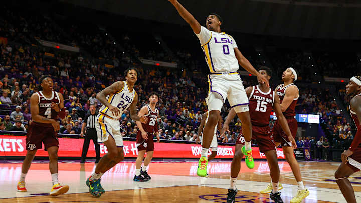 Shorthanded LSU Pulls Out 70-64 Win Over Texas A&M