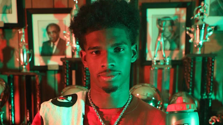 Shedeur Sanders Signs Historic NIL With Gatorade