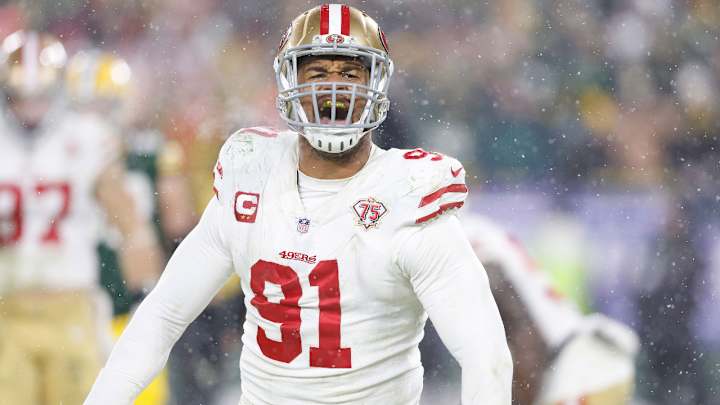 Kyle Shanahan Heaps Praise on Arik Armstead