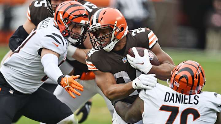 Injury Roundup: The Latest on Josh Tupou, Mike Daniels and Cam Sample Injury Roundup: The Latest on Josh Tupou, Mike Daniels and Cam Sample