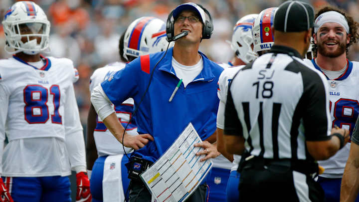 Report: Bills QB Coach Ken Dorsey a Candidate for Two Offensive Coordinator Jobs Report: Bills QB Coach Ken Dorsey a Candidate for Two Offensive Coordinator Jobs