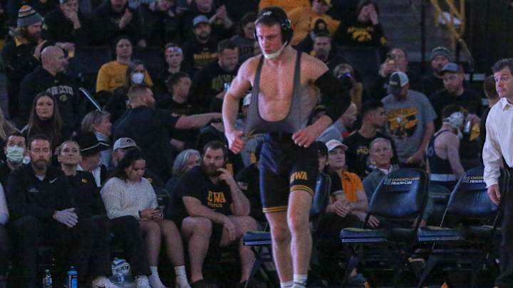 No. 2 Iowa Wrestling Tops Penn