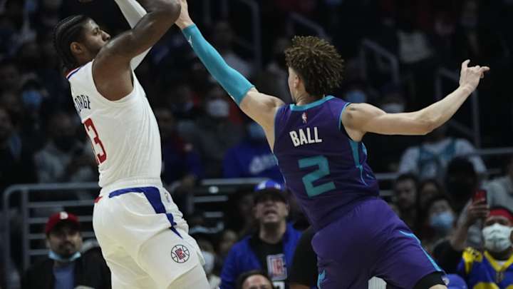 How to Watch, Listen, & Receive LIVE Updates of Hornets vs Clippers