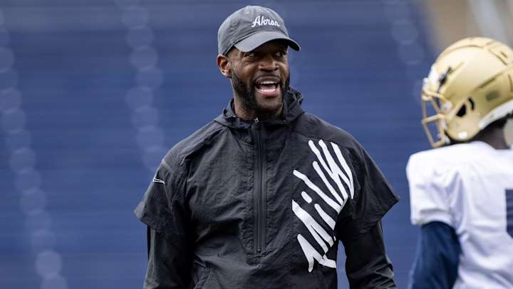 Former Ohio State Wide Receiver Devin Jordan Joins Coaching Staff As Offensive Assistant