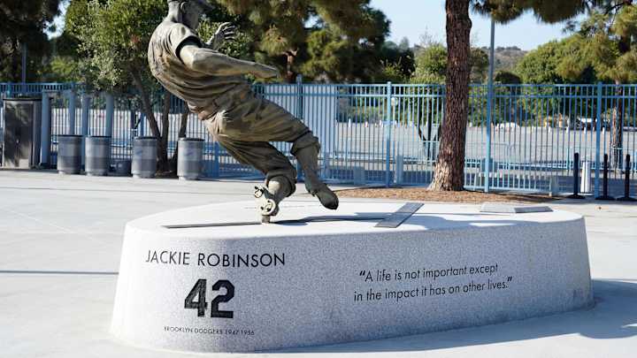 Dodgers: Honoring the Legacy of Jackie Robinson with Quotes From Mookie Betts, Clayton Kershaw & More