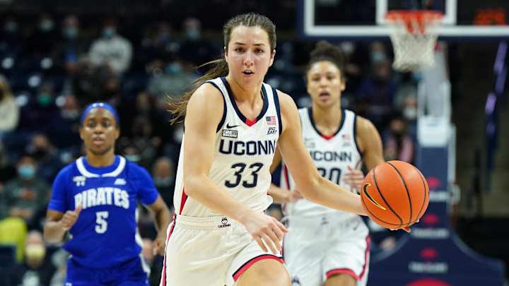 Polls: WBB still 10th, MBB up three spots as vital stretches loom Polls: WBB still 10th, MBB up three spots as vital stretches loom