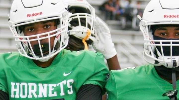 UW Offers San Diego LB Who's Changed His Body Shape UW Offers San Diego LB Who's Changed His Body Shape