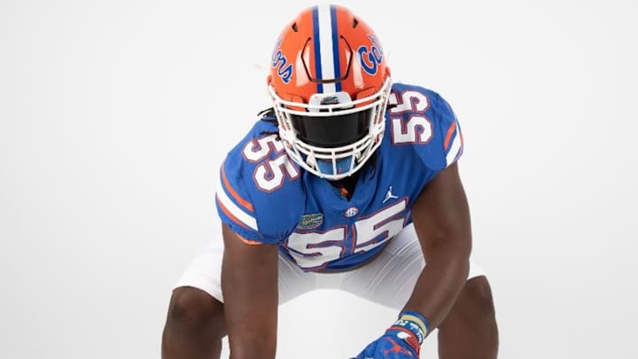 OL Jalen Farmer Signs With the Florida Gators OL Jalen Farmer Signs With the Florida Gators