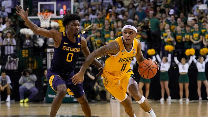 Winners Club: Finding Value in NCAAB Futures and Early 2022 Fantasy Football Rankings