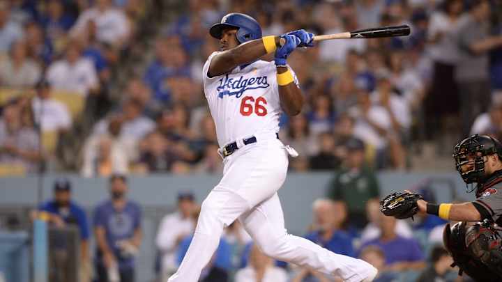 Dodgers: Yasiel Puig Officially Arrives in Korea