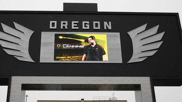 PODCAST: Recapping Oregon Football's 2022 National Signing Day, What it Means for the Ducks
