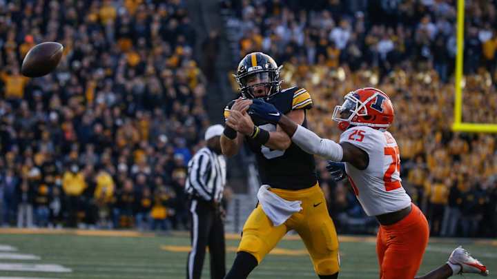 Safeties of All Types at Senior Bowl