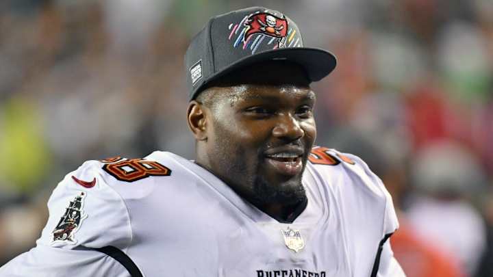 REPORT: Former Buccaneers All-Pro and Super Bowl Champion Pass Rusher Signs With Miami Dolphins REPORT: Former Buccaneers All-Pro and Super Bowl Champion Pass Rusher Signs With Miami Dolphins