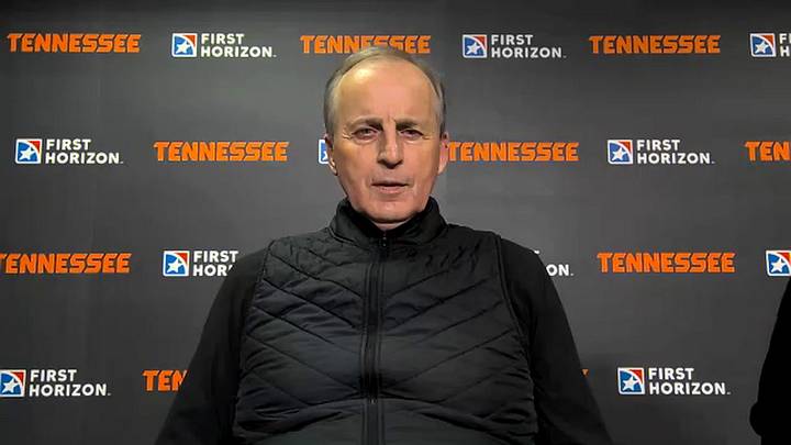 Watch: Vols HC Rick Barnes Previews South Carolina, Discusses Team on Friday