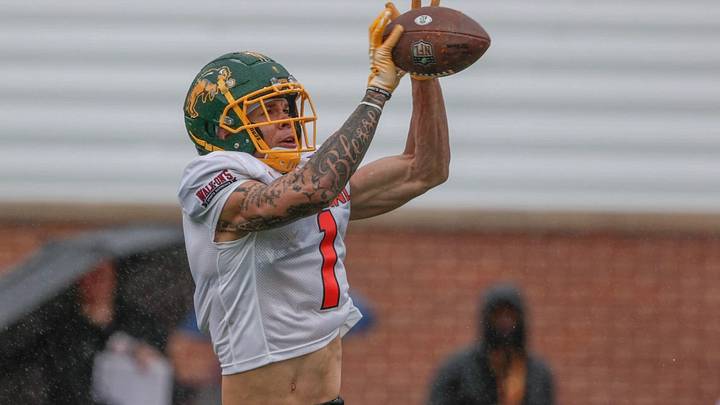 Open Season: Patriots Scouts Meet with Pair of WR Prospects at Senior Bowl