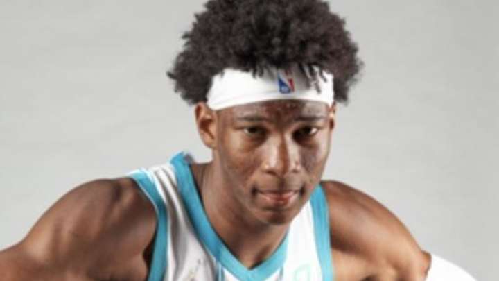 WATCH: Kai Jones Has No. 1 Play on SportsCenter's Top 10