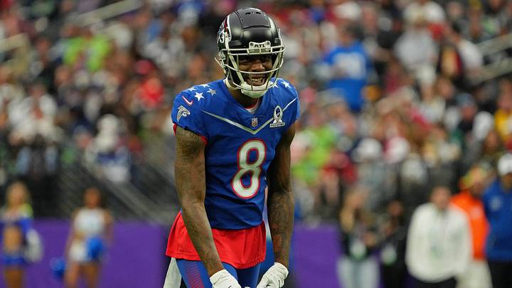 Watch: Former Florida Gators TE Kyle Pitts Catches TD in Pro Bowl Watch: Former Florida Gators TE Kyle Pitts Catches TD in Pro Bowl