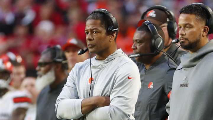 Giants Interview Steve Wilks for Defensive Coordinator Role Giants Interview Steve Wilks for Defensive Coordinator Role
