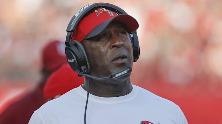 Houston Hiring Former Tampa Bay Buccaneers HC Lovie Smith as Head Coach
