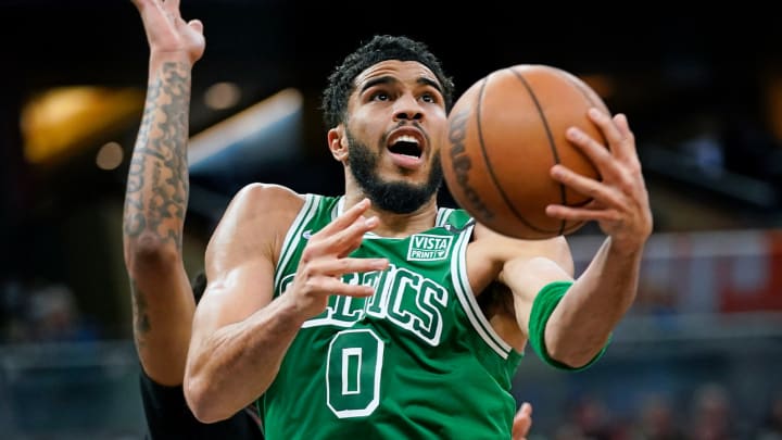 NBA Spread, Over/Under and Prop Bets: Celtics-Nets, Bucks-Lakers