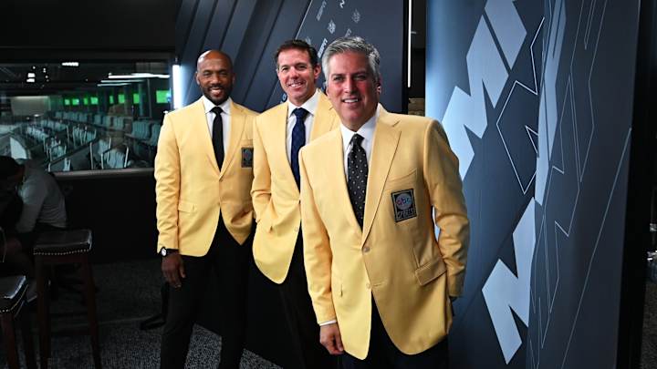 Washington Ex Exec Louis Riddick to Interview for Pittsburgh Steelers GM Job Washington Ex Exec Louis Riddick to Interview for Pittsburgh Steelers GM Job